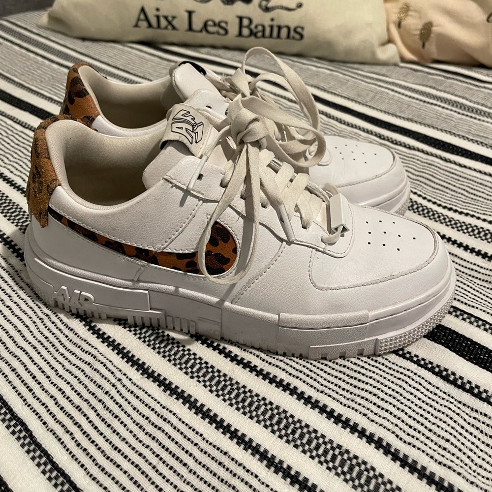 Nike Air Force Cheetah Size 7 Worn Condition